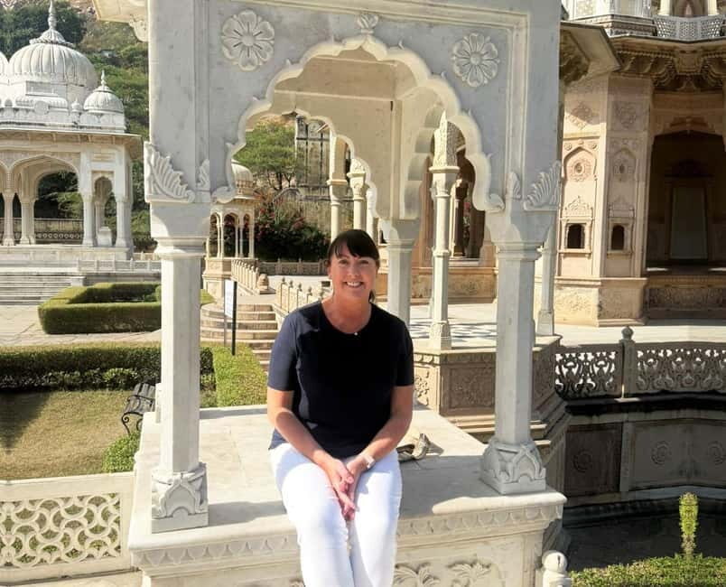 Jaipur: Private Half-Day Instagram Tour with Guide - Water Palace (Jal Mahal): The Classic Framed-in-Water Shot