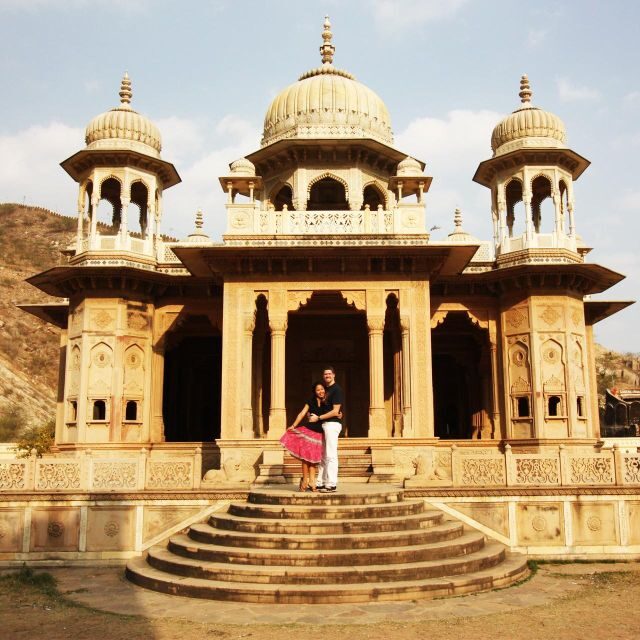 Jaipur: Private Instagram Tour of Top Photography Spots - Royal Gaitor and Gaitor Ki Chhatriyan: architecture with fewer interruptions