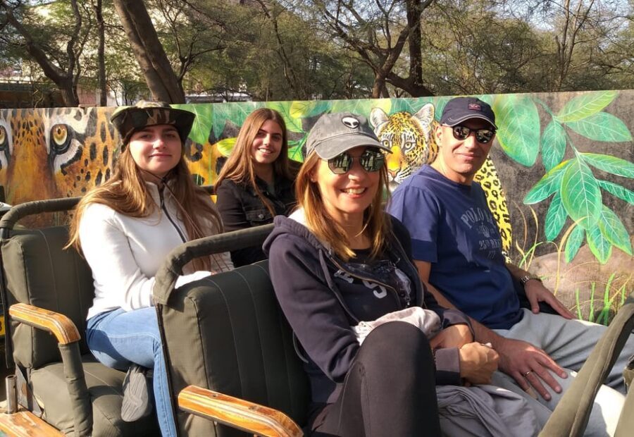 Jaipur: Private Jhalana Leopard Safari Tour - Rules in the vehicle: what’s not allowed (so you don’t get stalled)
