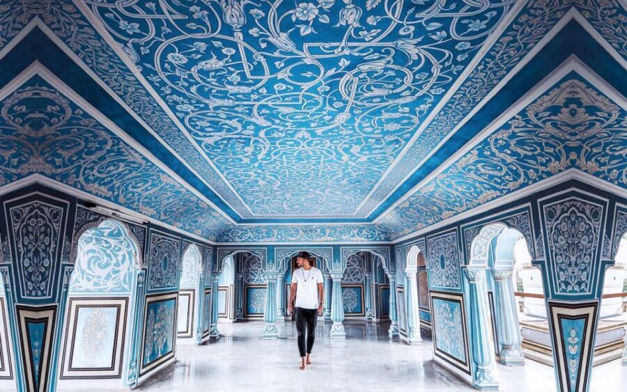 Jaipur: Private Tour for Instagram and Photography Lovers - Jal Mahal and Panna Meena ka Kund: lakeside angles and stepwell geometry