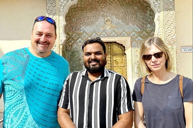 Jaipur Rickshaw Tour Jantar Mantar City Palace - Should You Book This Jaipur City Palace–Hawa Mahal–Jantar Mantar Tour?