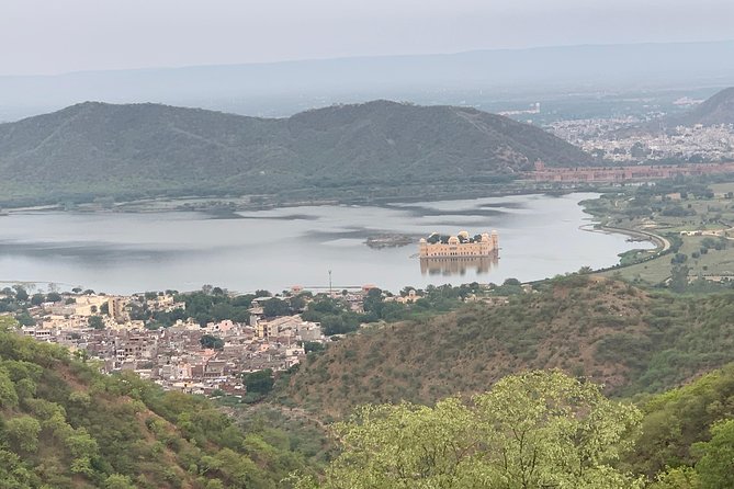 Jaipur Sightseeing By Car, Driver and Guide - Jal Mahal: fast water-palace photos and an easy break