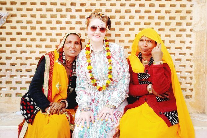 Jaipur Sightseeing & Shopping Tour by Private Car with Guide - What You Actually Get for $16: Where the Value Comes From