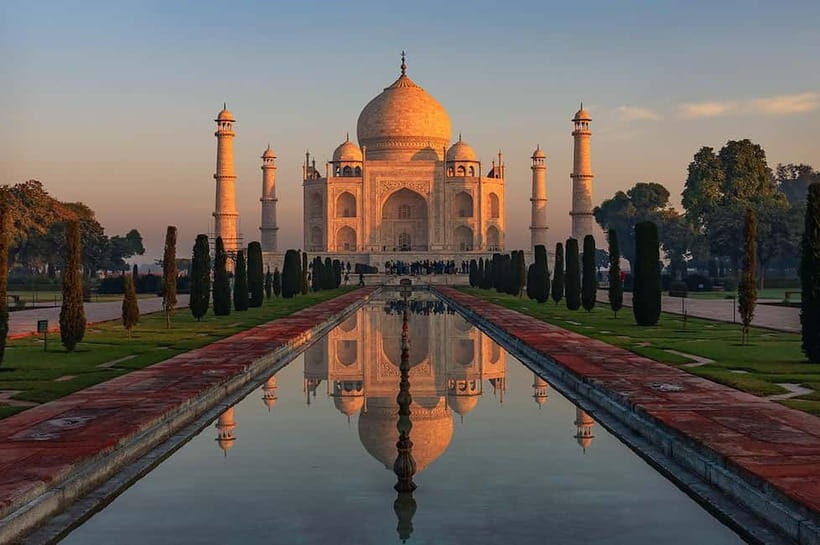 Jaipur: Tajmahal Sunrise Tour with Fatehpur Sikri & Abhaneri - Breakfast and the reset before Agra Fort