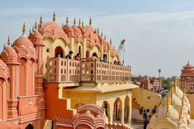 Jaipur Tour Pink City by Car From Delhi All Inclusive - Price and value: what $36.71 per person really buys