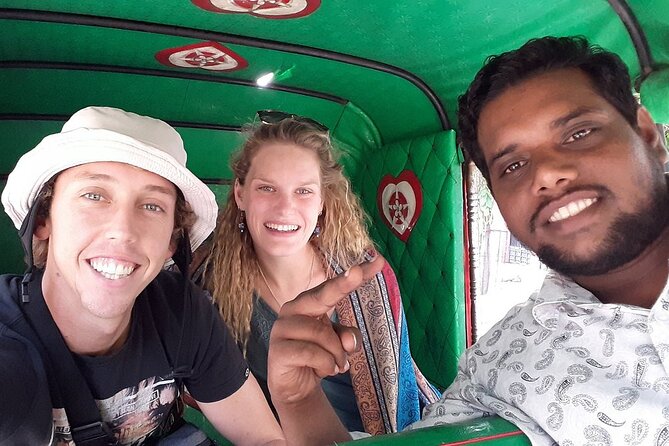 Jaipur Tuk-Tuk Sightseeing Tour - Amer Fort: fort culture and a rare free-admission win