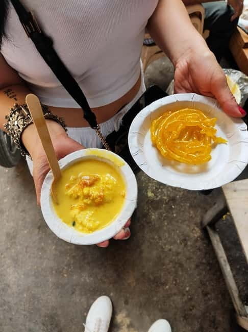 Jaisalmer Food Tour: Taste the Flavors of the Golden City! - Gopa Chowk Start: What the First Hour Feels Like