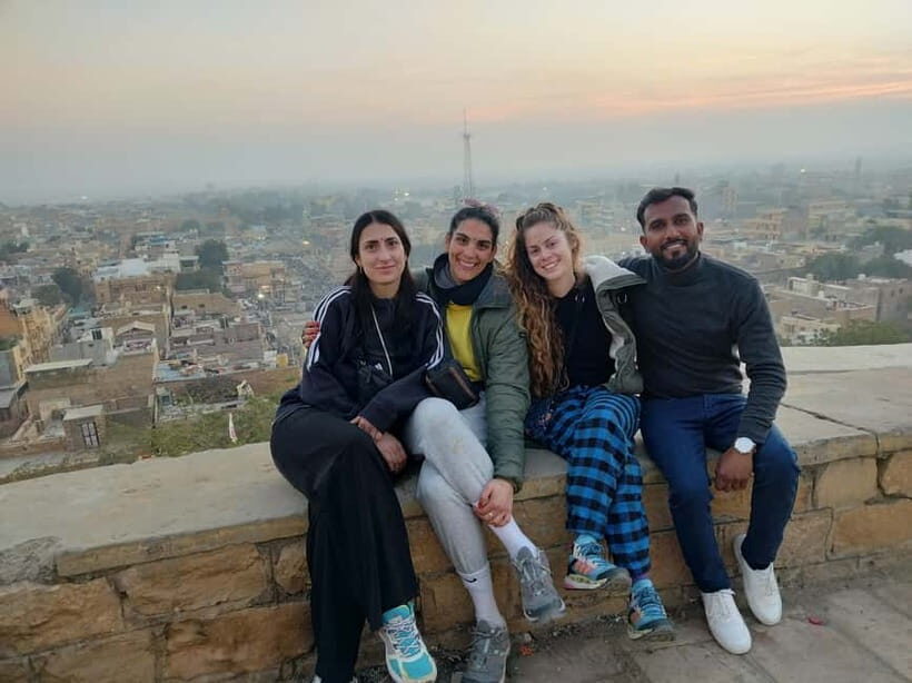 Jaisalmer Walking Tour: A Stroll Through Time and Culture - Golden light in Jaisalmer Fort: why this walk works