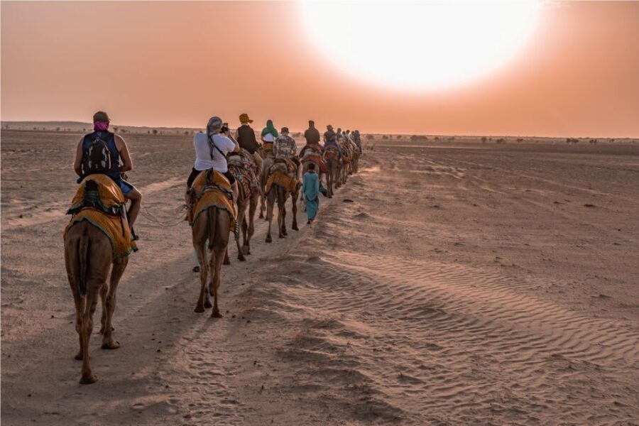 Jaislamer Sightseeing with Sunset Camel & Desert Safari Tour - Golden Fort in the Morning: Sonar Kila, Jain Temple, and Haveli Photo Stops
