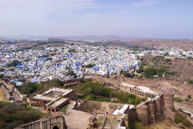 Jodhpur Photography Tour - Stop 4: Clock Tower Road and Sardar Market Color (Free Stop)