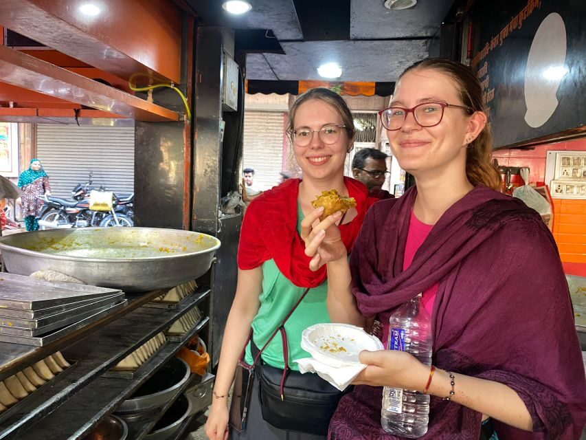jodhpur: street food tour with over 8 food tastings - Samosa, Kachori, and Those First Big Crunches