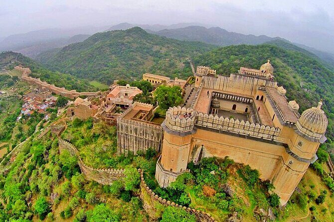 Jodhpur to Udaipur via Ranakpur Jain Temple & Kumbhalgarh Fort - The private car factor: what you gain with air-conditioned transport