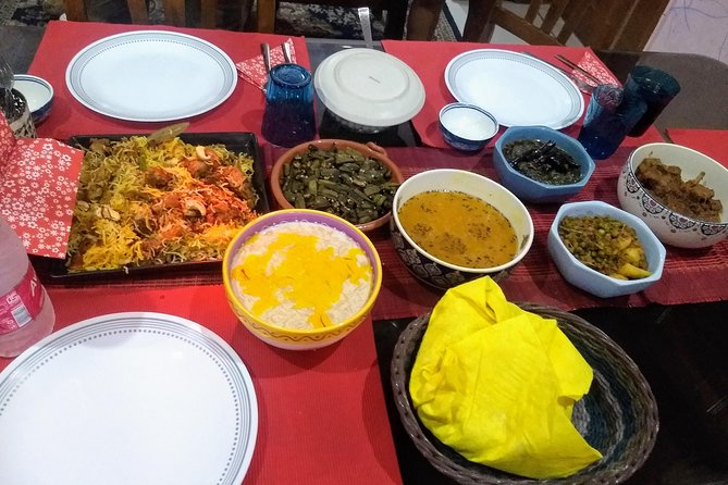 Learn 5-6 & Eat 9-10 Veg & Non-Veg Authentic Dish in a Delhi Home - Who should book this cooking class (and who might not)