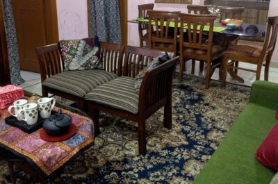 Learn 5-6 & Eat 9-10 Veg & Non-Veg Authentic Dish in a Delhi Home - Meeting at 3:00 pm and settling in with masala tea + street snacks