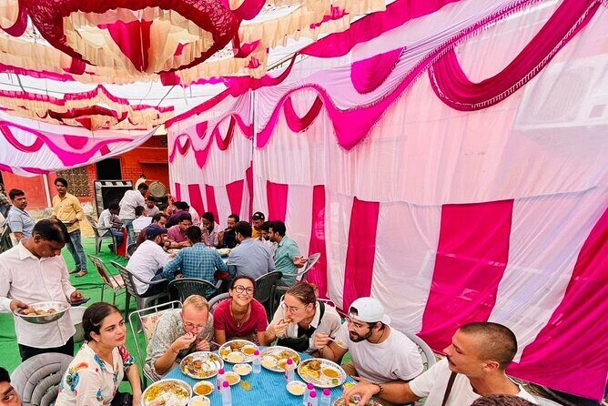 Local breakfast & full city tour by TukTuk - TukTuk vs. big-bus tours: what you gain (and what you don’t)