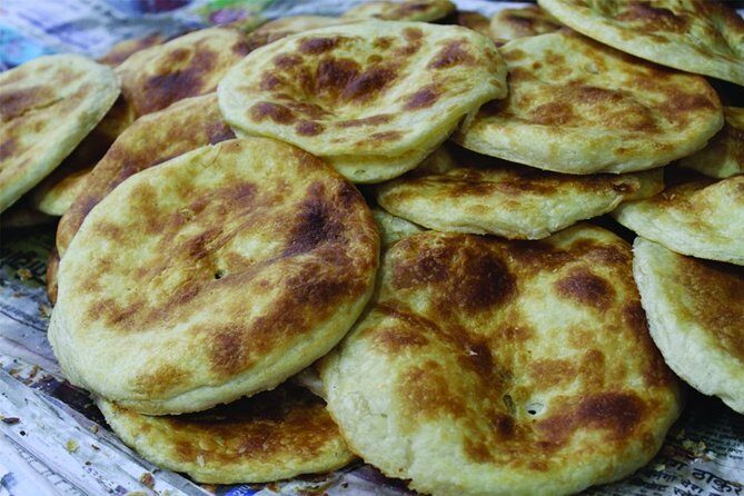 Lucknow Culinary Walk with Food Tastings - Meeting at 7:00 pm: what you’ll actually do before the first bite
