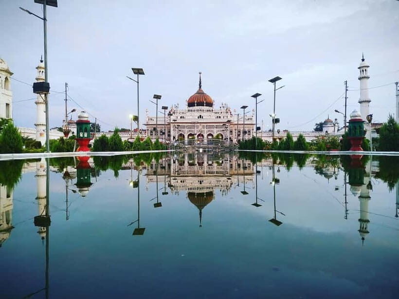 Lucknow: Private Day Tour with Lunch and Hotel Pickup - Rumi Darwaza: the quick photo stop that actually needs a plan