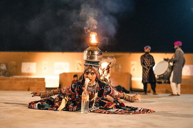 Luxury camping with cultural program in Thar Desert of Jaisalmer - Vegetarian buffet by campfire and the cultural-musical show