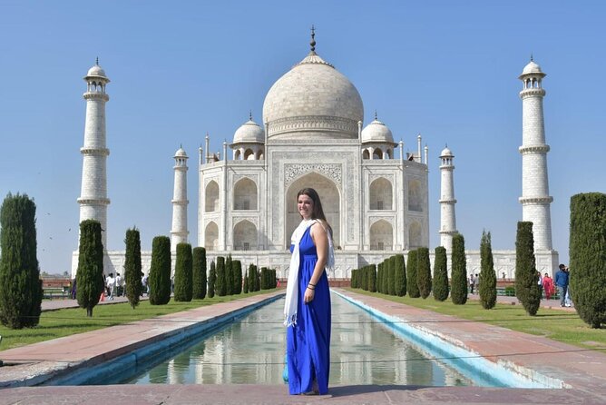 Luxury Same Day Taj Mahal tour From Delhi - All Inclusive - Entering the Taj Mahal: tickets, cart ride, and what your guide will add