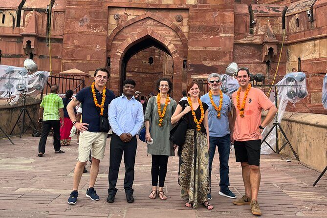 Luxury Taj Mahal Tour by Mercedes - BMW - Audi - Should you book this Taj Mahal luxury day trip?