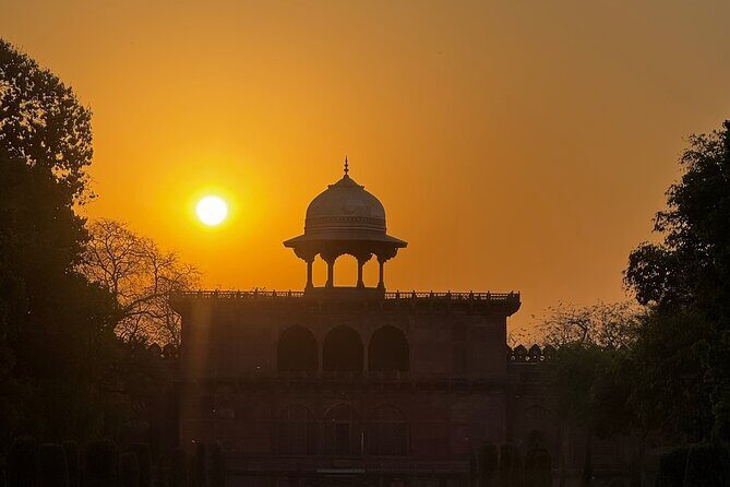 Luxury Taj Mahal Tour By SUPERFAST Train From Delhi - Who this tour fits best