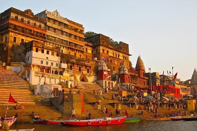 Maha Kumbh Mela 2025 budget tour package - Price and value: is $1,200 per person a smart move?