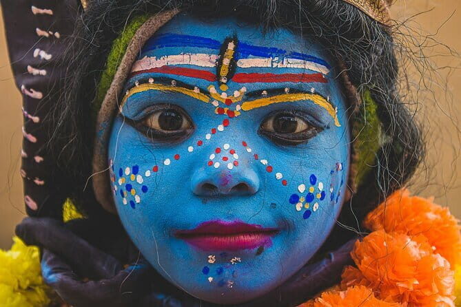 Maha Kumbh Mela 2025 budget tour package - Who this Maha Kumbh budget tour is best for