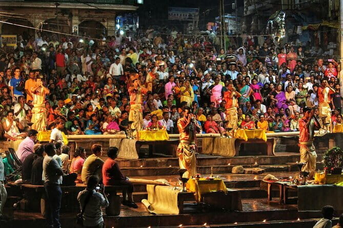 Maha Kumbh Mela 2025 budget tour package - A quick reality check: what to expect from the crowd experience