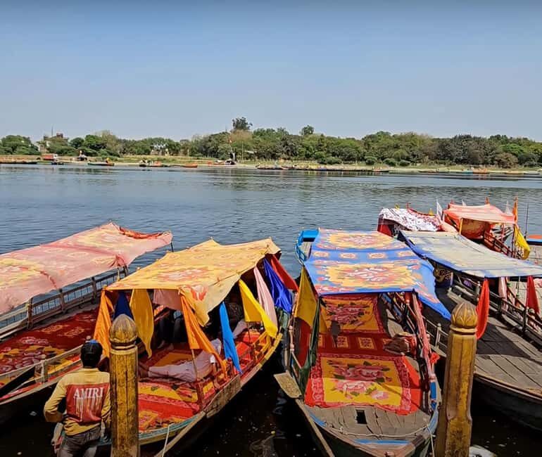 Mathura Vrindavan Tour With Nidhivan Temple - Delhi/Agra - Vishram Ghat on the Yamuna: a quieter moment that matters