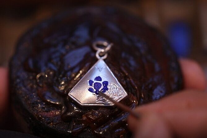 Meenakari Enamelling Experience on Silver Jewellery in Jaipur - In Jaswant Meenakar’s Studio: Why This Meenakari Session Feels Personal