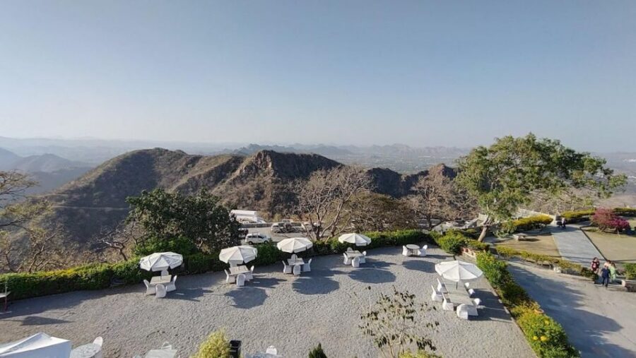 Monsoon Palace (Sajjangarh) E-bike Trail - Why ride to Sajjangarh Monsoon Palace by e-bike?