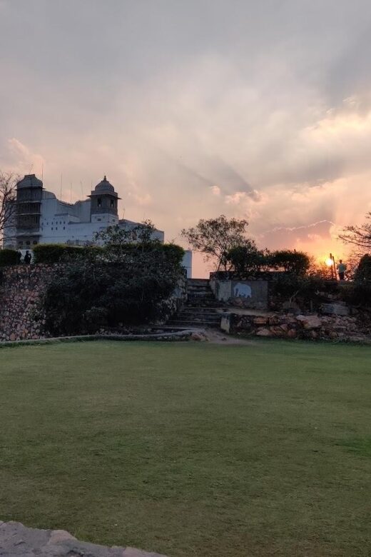 Monsoon Palace (Sajjangarh) E-bike Trail - Udaipur’s lakes and the Aravalli Mountains: the payoff views