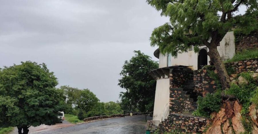 Monsoon Palace (Sajjangarh) E-bike Trail - Price and value: what $32 really covers