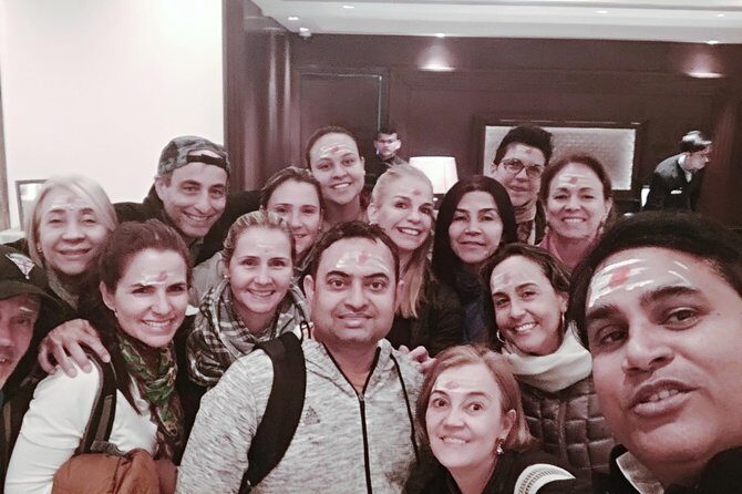 Morning boat and old city tour with official tour guide in varanasi - Varanasi Starts at Dawn: Why This Tour Begins at 5:00 am