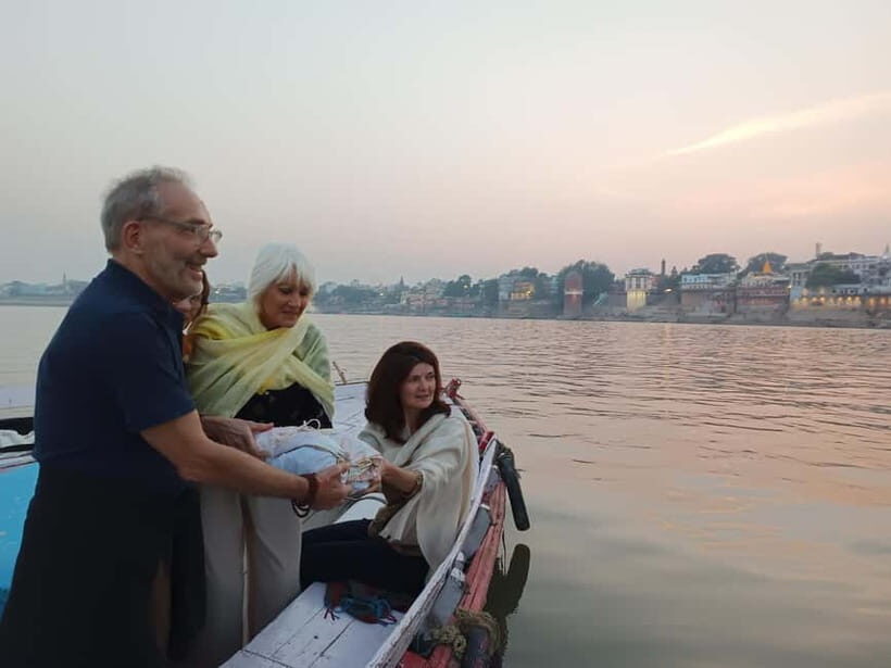 Morning Tour Varanasi - Lolark Kund: a quick stop with real local texture