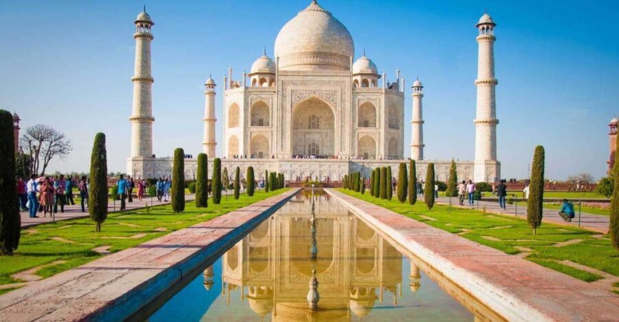 New Delhi, Agra & Jaipur: 3-Day India Golden Triangle Tour - Day 1 in Delhi: Old Delhi rickshaw, Red Fort area, then New Delhi icons