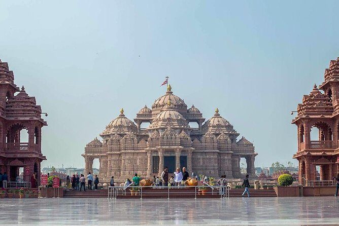 New Delhi: Akshardham Evening Tour with Light & Water Show - Why an Akshardham evening tour works (especially at 4 pm)