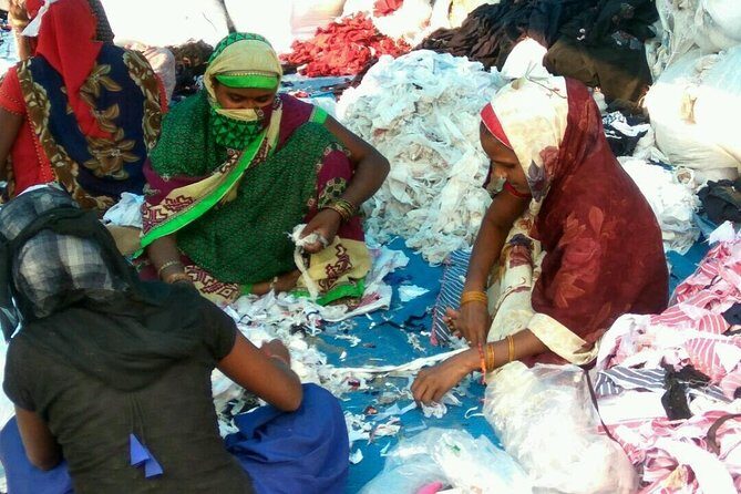 New Delhi: Sanjay Colony Slum Tour with Locals - Key things you’ll notice on this tour