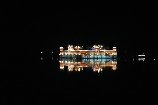 Night Tour in Open Jeep - Amber Fort at Night: The Sound-and-Light Moment