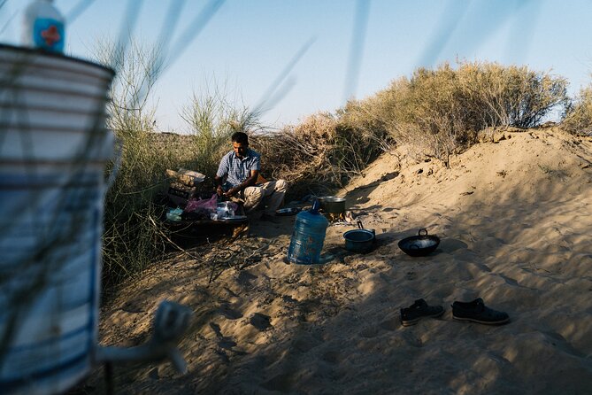 Non-Touristic Overnight Camel Safari with Stargazing Hidden Tour In Desert - Khaba Fort: A Short Stop With Long Desert Views
