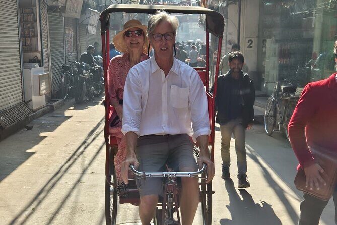 Old and New Delhi City Tour Full Day - Jama Masjid and Khari Baoli: where Delhi smells like Delhi
