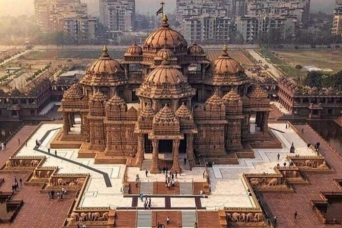 Old And New Delhi Private Guided Tour With Entrances- 8 Hours - Rashtrapati Bhavan, Parliament House, and the Tomb of the Unknown Soldier