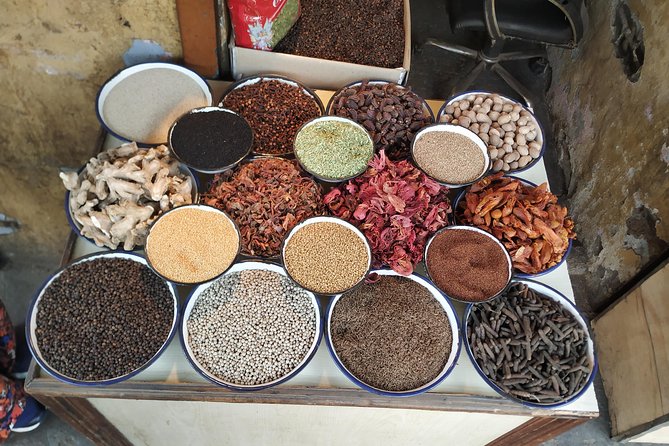 Old Delhi and Temples tour with a Local - How the 9:00 AM schedule keeps Old Delhi from feeling like chaos