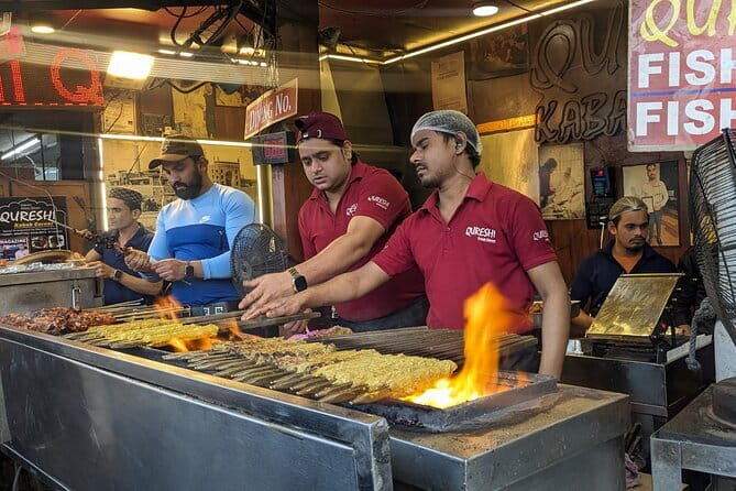 Old Delhi Heritage, Food and Spice Market Walking Tour - Starting near Red Fort: a meeting point that actually helps