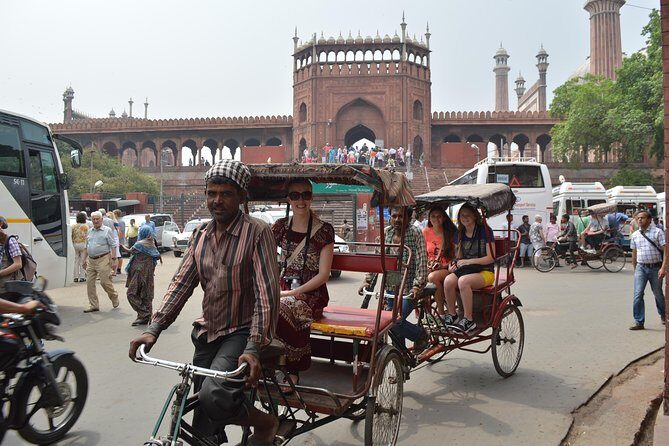 Old Delhi Photography & Food Tour with Rickshaw Ride to Masterji Kee Haveli - The Food Part: More Than Snacks, Less Than a Food Marathon