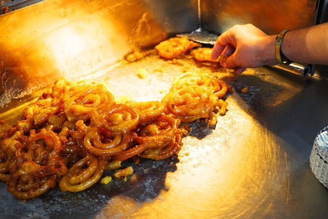 Old Delhi Street Food and Spice Market Tour - Khari Baoli: the spice market stop that changes how you taste