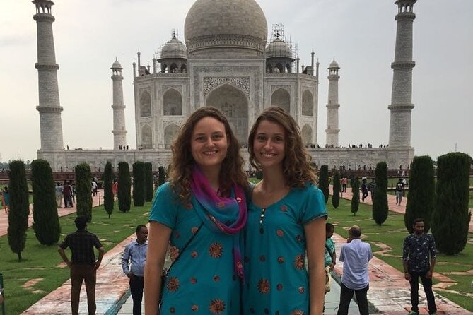 Overnight Agra Tour 2 days - The guides and drivers: why names matter for quality