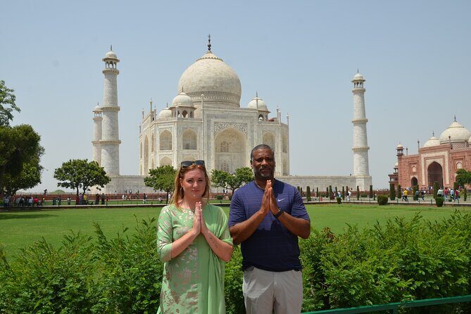 Overnight Agra Tour from Delhi: Taj Mahal, Fort & Baby Taj by Car - The overnight plan: Agra Fort today, sunrise Taj tomorrow