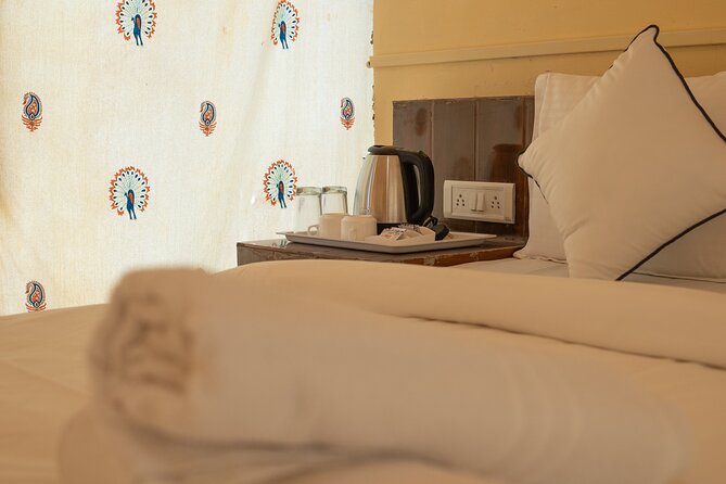Overnight Stay in a luxury Camp with a cultural show & dinner. - Stars, nighttime comfort, and packing smart for a desert camp