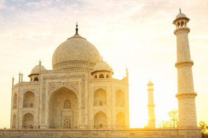 Overnight Taj Mahal Tour By car - Agra Fort + Mehtab Bagh: the two Taj Mahal viewpoints you’ll remember
